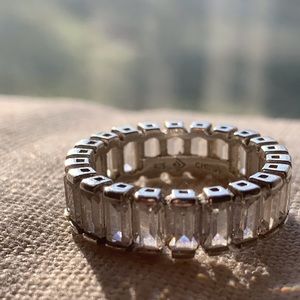 Silpada Jewelry - Silpada Sterling Silver CZ Eternity Band R2937 Silpada Jewelry - Silpada Sterling Silver CZ Eternity Band R2937
